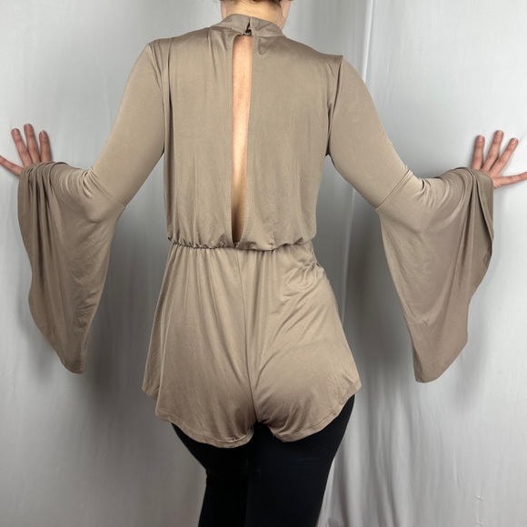 Tan Romper Bell bottom sleeve 70s party dress onesie jumpsuit catsuit shorts - Picture 7 of 8
